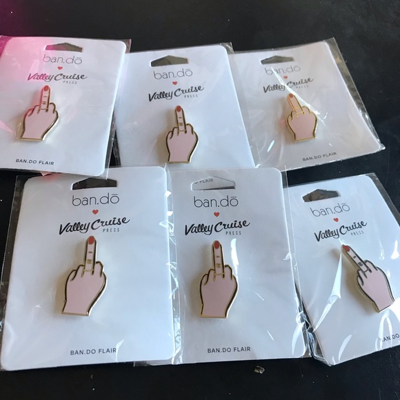 ban.do Jewelry - 6x ban.do F*ck you middle finger pin new! Fun!